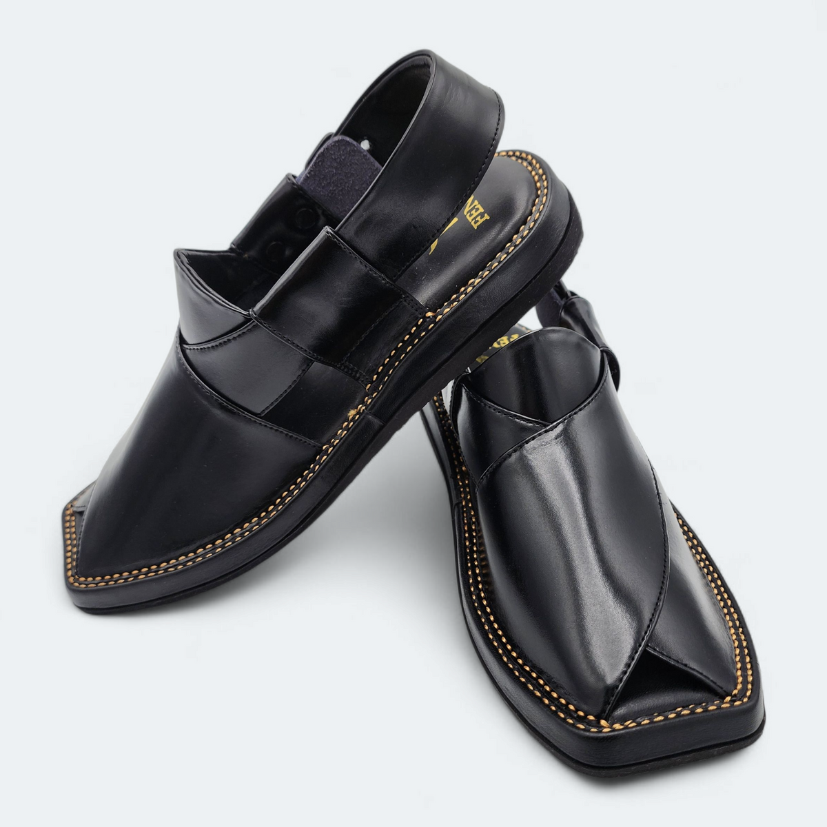 Kaptan Lightweight Medicated Chappal Black